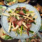 Măng trúc xào ba chỉ gác bếp