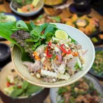 Nộm dê bóp thấu